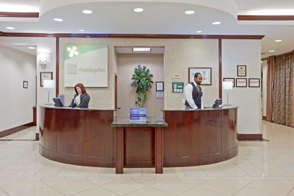 Holiday Inn & Suites College Station-Aggieland By Ihg Exterior photo