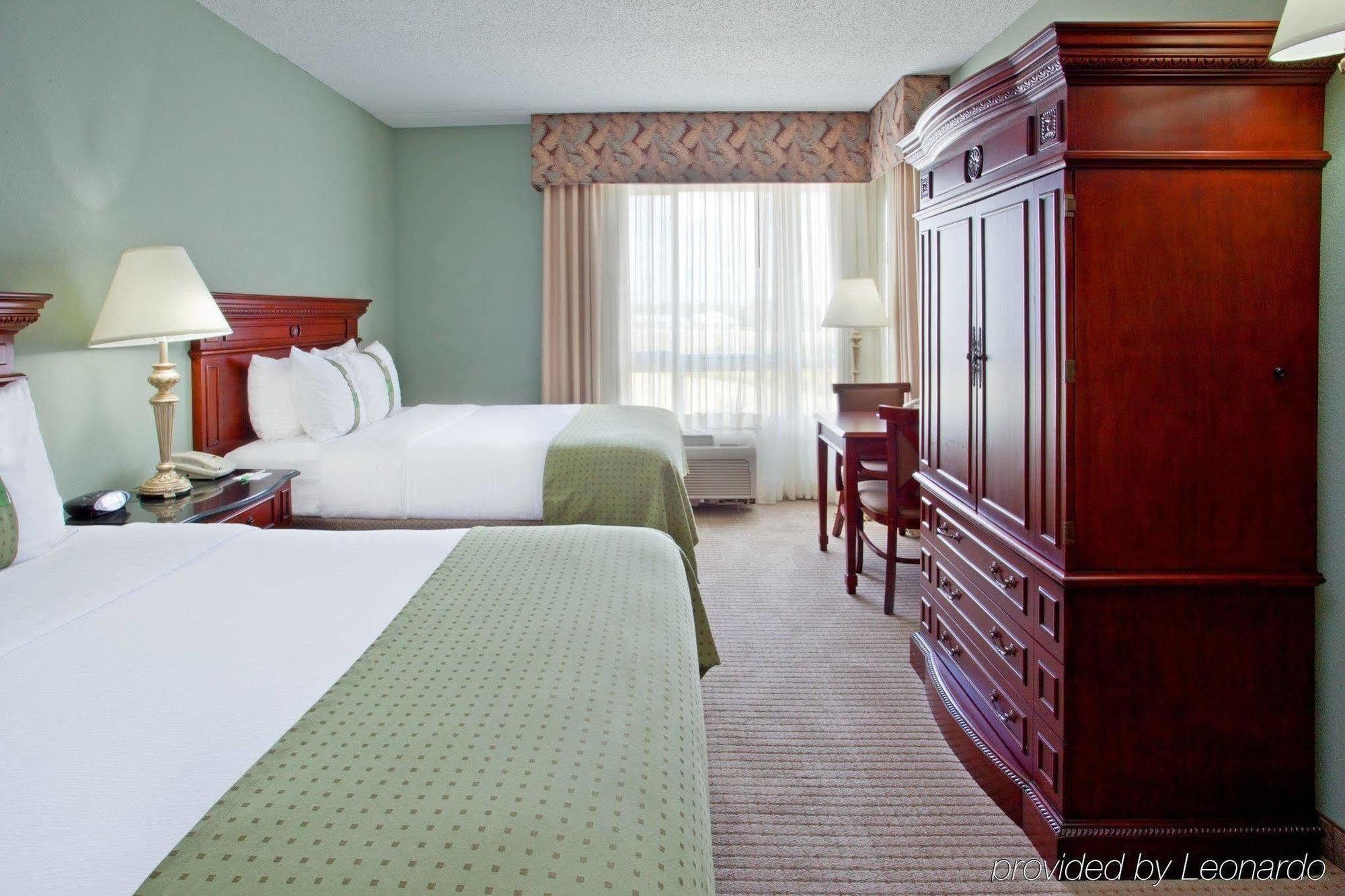 Holiday Inn & Suites College Station-Aggieland By Ihg Exterior photo