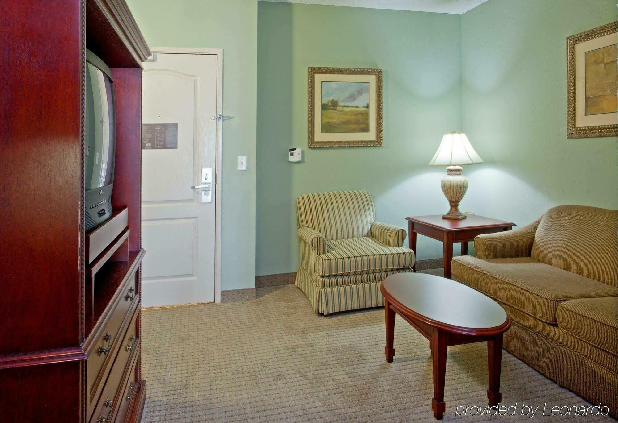 Holiday Inn & Suites College Station-Aggieland By Ihg Exterior photo